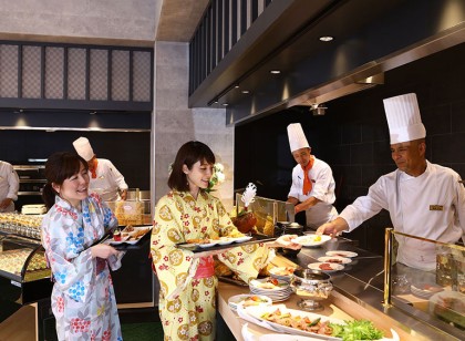 大江戸温泉物語グループのレストランで調理の仕事。未経験から活躍することが可能です＜寮あり＞