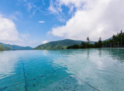 箱根でリゾートバイト☆おしゃれなホテルのレストランホールスタッフ!【箱根小涌園 天悠】温泉付き個室寮♪
