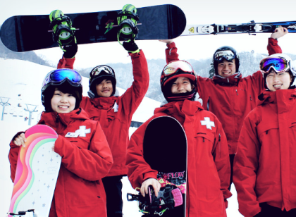 [滋賀県のスキー場スタッフ]冬短期1ヶ月～OK！未経験、学生、フリーターどなたも歓迎！住み込みOK！