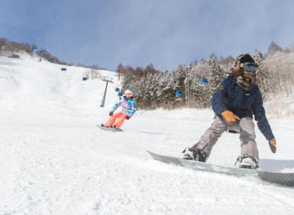 駐車場の仕事【苗場プリンスホテル】ビッグゲレンデで有名なスキー場です!