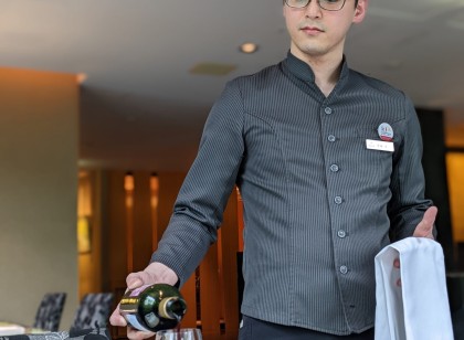 【東急ハーヴェストクラブ VIALA箱根翡翠】会員制リゾートホテルでレストランホールのお仕事🍴寮費・光熱費無料の個室寮完備♪