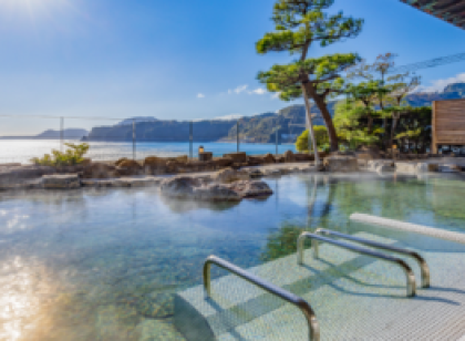 目の前は海!伊豆のホテルで調理師のお仕事♪コンビニやスーパーが近くにあり便利!ユニットバス付の個室寮完備♪【稲取銀水荘】