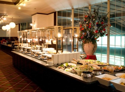 【ホテルグリーンプラザ白馬】レストランホール&裏方のお仕事♪Wi-Fi完備の個室寮あり🐎💨