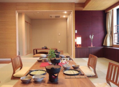 通い限定【ポイントバケーション京都岡崎】フロントスタッフの募集です(*’▽’)!高時給1,500円のお仕事💰✨