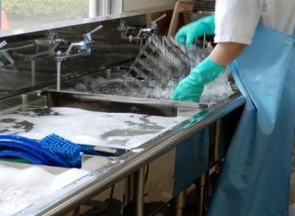 【ホテルニューアカオ】洗い場スタッフの募集です✨寮完備♪人気エリアの熱海で働いてみませんか(*’▽’)?