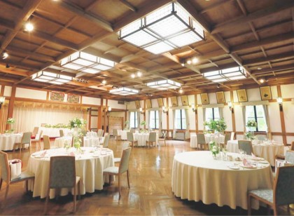 【日光金谷ホテル】フレンチレストラン調理補助のお仕事♪アパートタイプの個室寮で快適に生活できます🐱♡