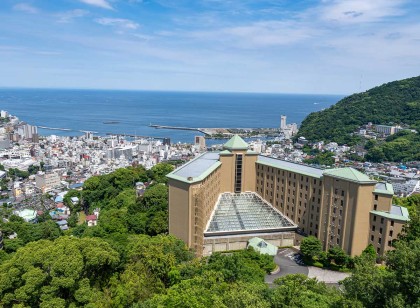 人気エリアの熱海でリゾートバイト☆洗い場スタッフ募集!時給1,300円【亀の井ホテル 熱海】