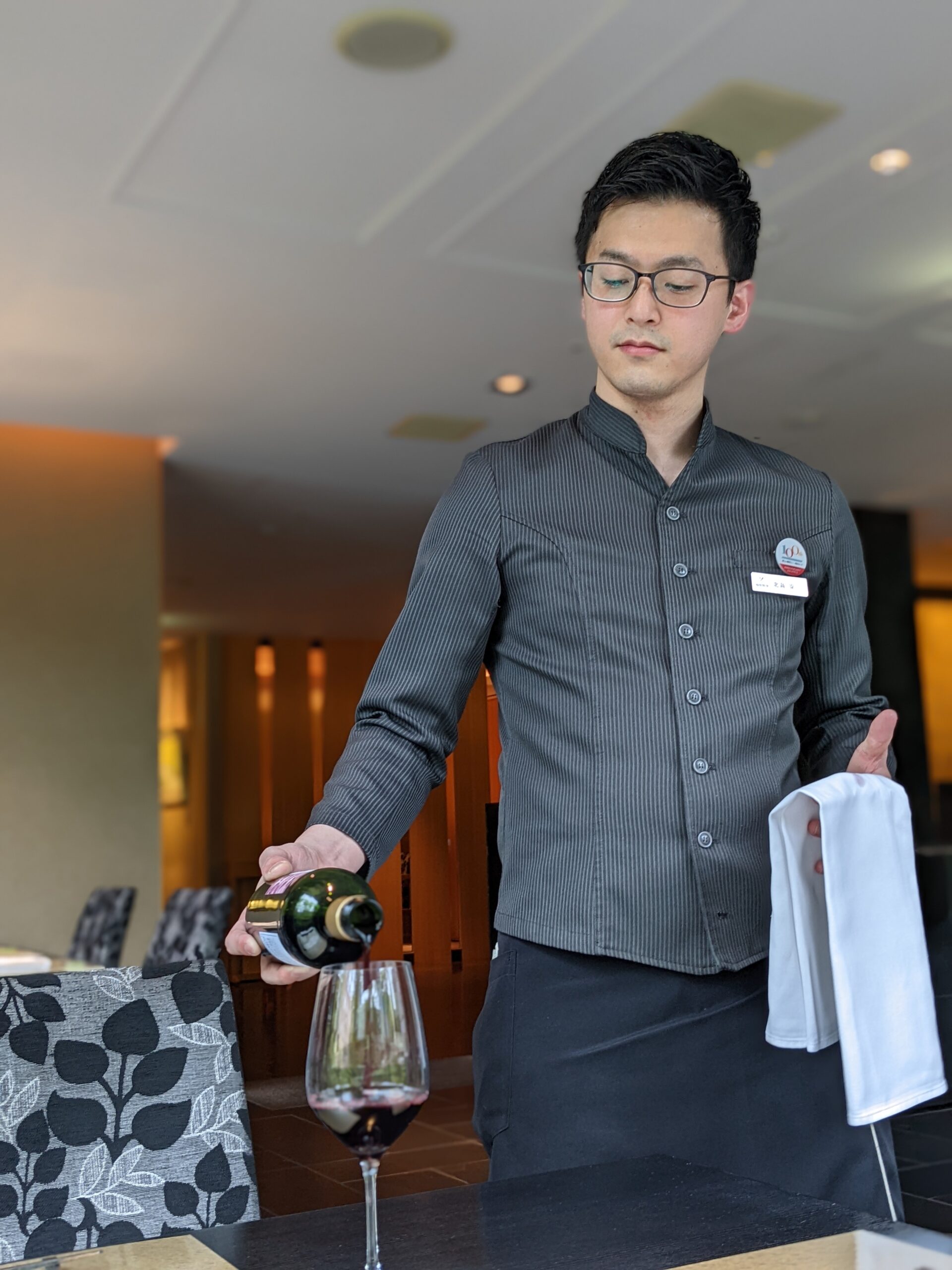 【東急ハーヴェストクラブ VIALA箱根翡翠】会員制リゾートホテルでレストランホールのお仕事🍴寮費・光熱費無料の個室寮完備♪