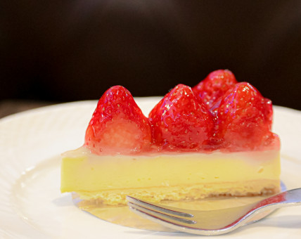 7月～🍰エクシブ鳥羽🍰パティシエのお仕事♪時給1,440円/寮はキレイな個室寮でのご案内です(*’ω’*)
