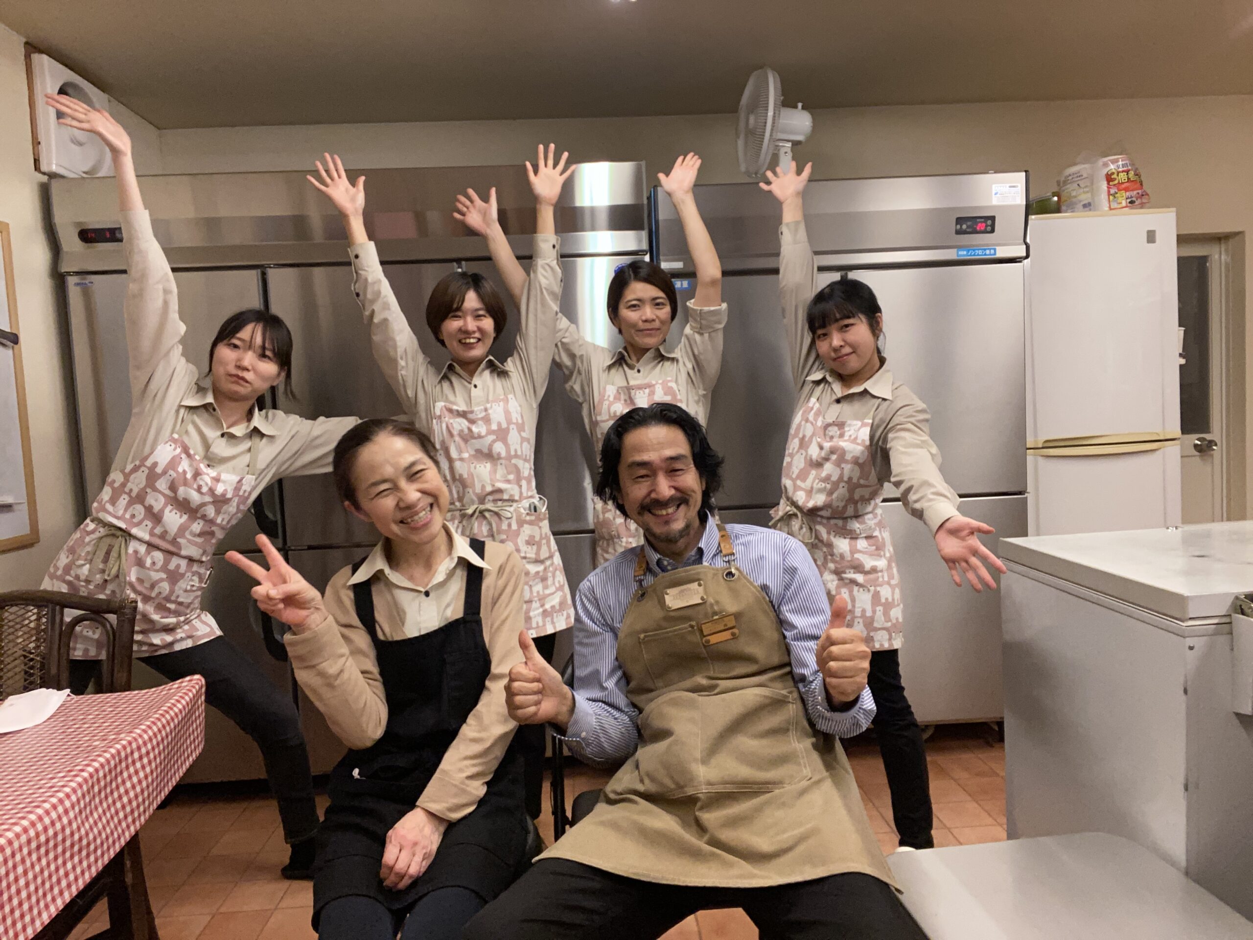 ６月末頃～9月末頃の3か月！世界自然遺産：北海道知床【個室寮・３食】無料！大自然！アットホームのホテルスタッフ募集♪