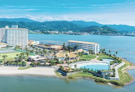 【静岡・浜松】レストランホール/浜名湖の湖に面した大型ホテル/大浴場に入浴可/館内寮かレオパレスかアパートタイプ寮